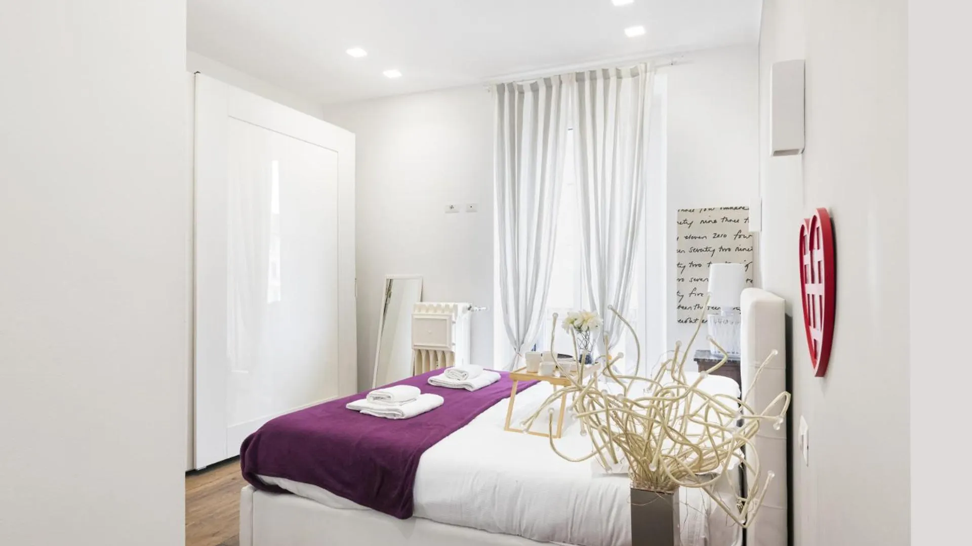 Easylife - Moderno E Chic Con Led Atmosferici Apartment Milan